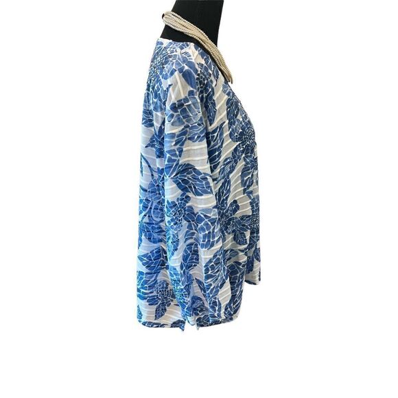 V-Neck Top by Alfred Dunner - Picture 3 of 5